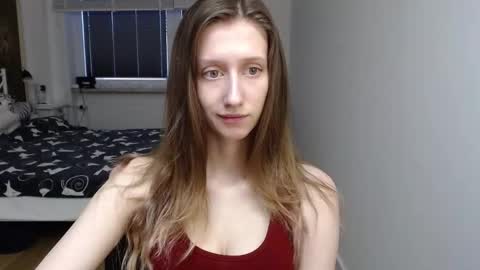 Snapshot of luna_xsensual chatting on February 25, 6:56 am L U N A online show from February 25, 6:56 am