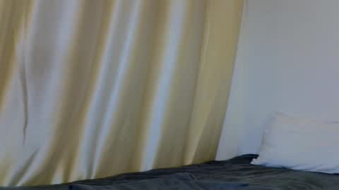 Snapshot of luna_zest chatting on February 22, 7:56 pm luna online show from February 22, 7:56 pm