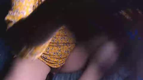 Snapshot of lunaafox chatting on October 19, 12:28 pm lunaafox online show from October 19, 12:28 pm