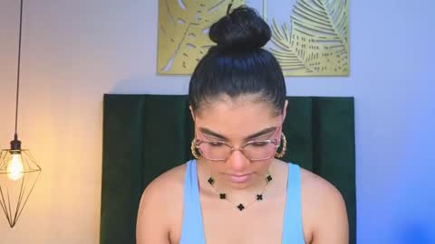 Snapshot of lunaaspen chatting on May 23, 6:12 pm Luna Aspen online show from May 23, 6:12 pm