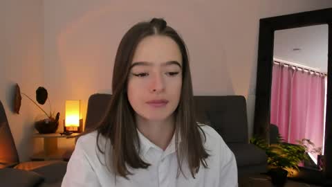 Snapshot of lunahoney27 chatting on May 7, 7:30 pm Luna online show from May 7, 7:30 pm