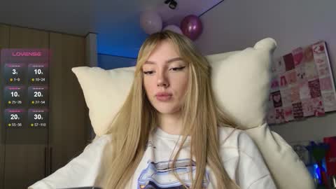 Snapshot of lunainnk chatting on November 25, 11:16 pm Luna online show from November 25, 11:16 pm