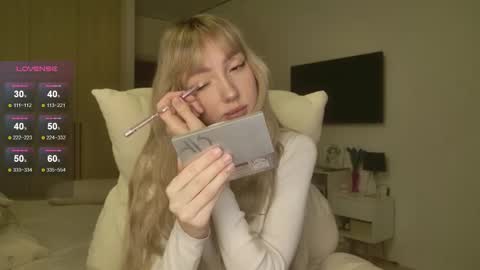 Snapshot of lunainnk chatting on March 14, 12:50 am Luna online show from March 14, 12:50 am