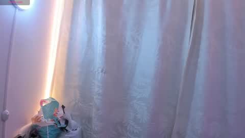LUNA KITTY  online show from July 29, 11:41 am