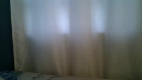 Snapshot of lunalove22_ chatting on January 7, 3:53 am lunalove22_ online show from January 7, 3:53 am