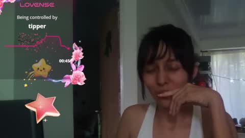 Snapshot of lunamoon_17 chatting on December 11, 8:39 pm LUNA online show from December 11, 8:39 pm