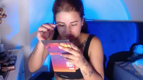 Julieth  online show from November 23, 2:50 pm