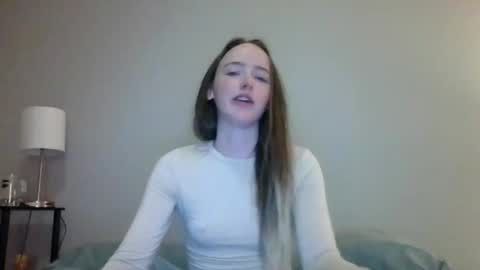 lunapixie2020 online show from September 22, 12:34 am