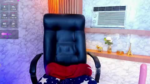 Luna online show from January 15, 3:39 pm