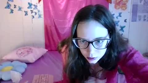 lunaquinn45 online show from November 11, 4:29 pm