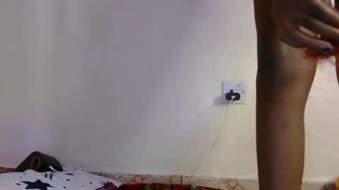 Snapshot of lunargoddess45 chatting on April 11, 7:45 am lunargoddess45 online show from April 11, 7:45 am