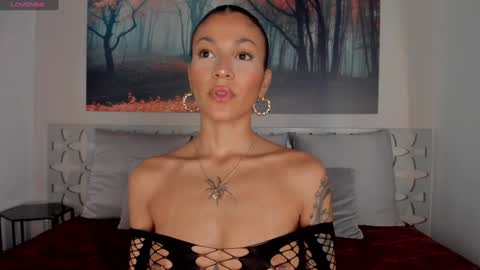 Luna Ruso  online show from December 28, 7:54 pm