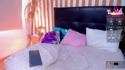 Luna Toledo online show from November 15, 1:29 pm