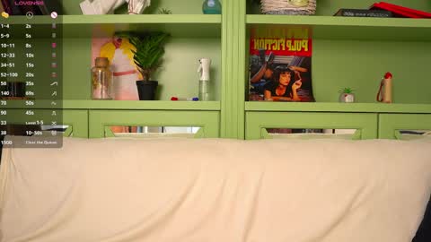 Snapshot of lunatouch chatting on June 9, 4:35 am Michelle. Fansly in Bio online show from June 9, 4:35 am