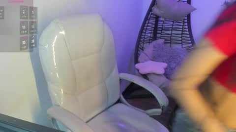 Snapshot of lunitaa18 chatting on November 19, 9:37 pm V A L E R I A online show from November 19, 9:37 pm