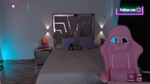 Snapshot of lunna_roosee chatting on May 29, 3:26 am LUNA ROSE online show from May 29, 3:26 am