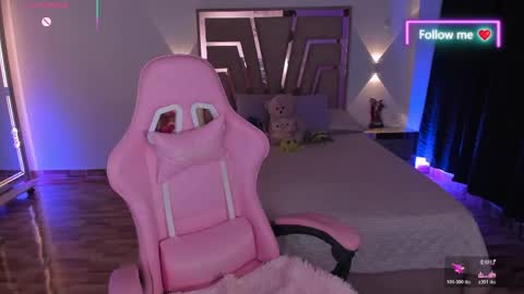 Snapshot of lunna_roosee chatting on May 30, 2:41 am LUNA ROSE online show from May 30, 2:41 am