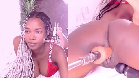 Snapshot of lunna_thomson chatting on October 27, 2:43 pm lunna online show from October 27, 2:43 pm