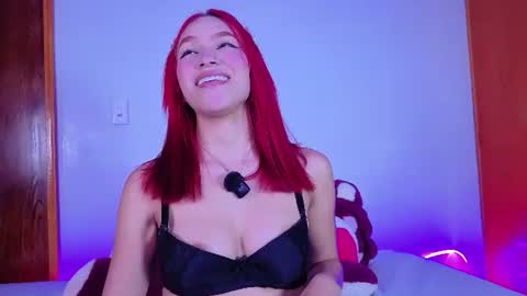 L U N N A online show from July 24, 9:35 pm