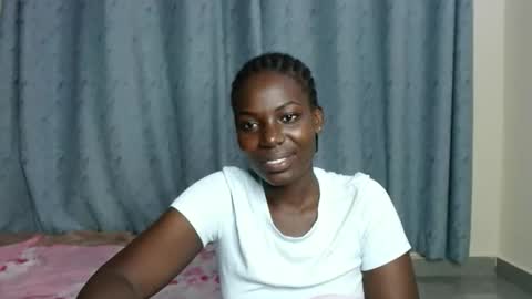 luo_queen online show from October 5, 11:02 pm