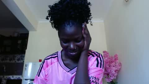 luo_queen online show from March 2, 9:38 am