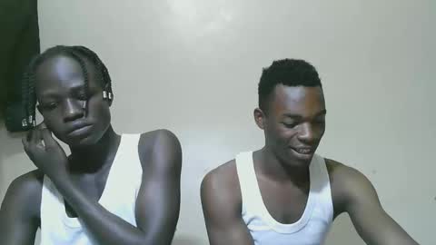 luoislove online show from November 10, 4:33 am