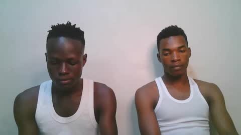 luoislove online show from February 7, 6:44 pm