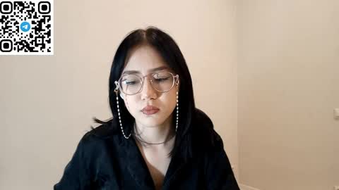 Roxie online show from April 24, 1:24 pm