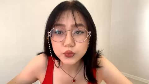 Roxie online show from April 30, 1:06 pm