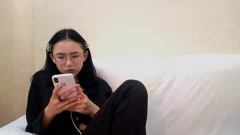 Roxie online show from June 5, 1:06 pm