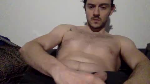 Snapshot of lupine_666 chatting on February 12, 9:22 pm Lupine online show from February 12, 9:22 pm