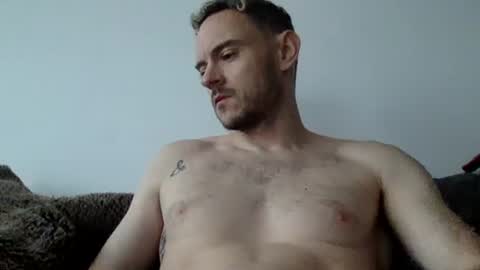 Snapshot of lupine_666 chatting on December 16, 10:42 am Lupine online show from December 16, 10:42 am