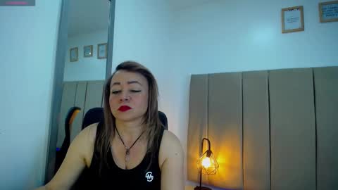 Lupita223 online show from March 1, 1:07 pm