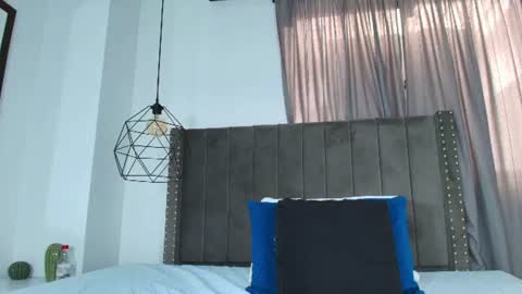 Snapshot of lupita_hot3xx chatting on June 10, 4:50 pm Lupita online show from June 10, 4:50 pm