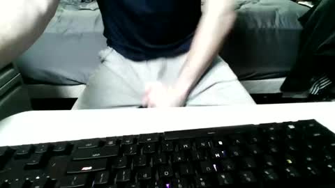 Snapshot of lurkin4alivin chatting on October 19, 6:41 pm lurkin4alivin online show from October 19, 6:41 pm