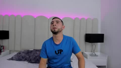 Lushian And Luna online show from November 8, 10:30 pm