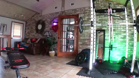 SHOWS ALL MONDAY WEDNESDAYFRIDAYSATURDAY  IN THE MORNING online show from November 14, 3:33 pm