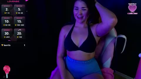 Snapshot of lushlolly chatting on June 11, 3:26 am lushlolly online show from June 11, 3:26 am