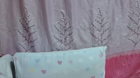 Snapshot of lushpinay chatting on December 24, 5:16 am LushPinay online show from December 24, 5:16 am