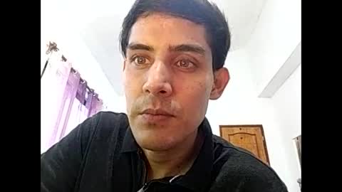 Snapshot of lusrodri chatting on February 16, 12:43 pm Sebastian E. online show from February 16, 12:43 pm