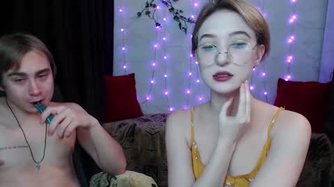 Snapshot of lust444money chatting on November 18, 10:14 pm lust444money online show from November 18, 10:14 pm