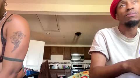 Snapshot of lust_j chatting on November 10, 5:45 pm LUST online show from November 10, 5:45 pm