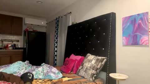 Snapshot of lust_j chatting on January 12, 12:54 pm LUST online show from January 12, 12:54 pm