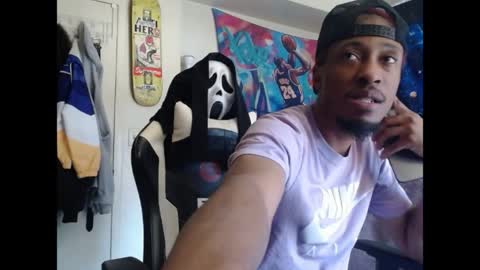 Snapshot of lust_j chatting on May 16, 8:07 pm LUST online show from May 16, 8:07 pm