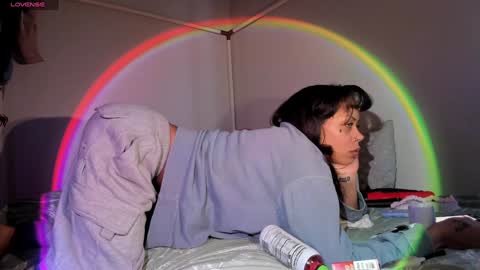 Snapshot of lustforlola chatting on February 7, 5:10 am LOLA online show from February 7, 5:10 am