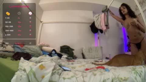 LOLA online show from March 7, 9:06 am