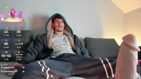 lustfullooking online show from November 12, 6:14 am