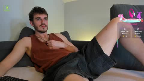 lustfullooking online show from April 25, 4:26 pm