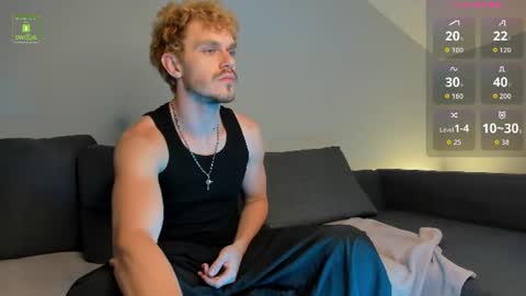Snapshot of lustfullooking chatting on June 11, 11:08 am lustfullooking online show from June 11, 11:08 am