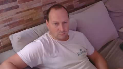 lustonfan online show from May 5, 1:52 pm